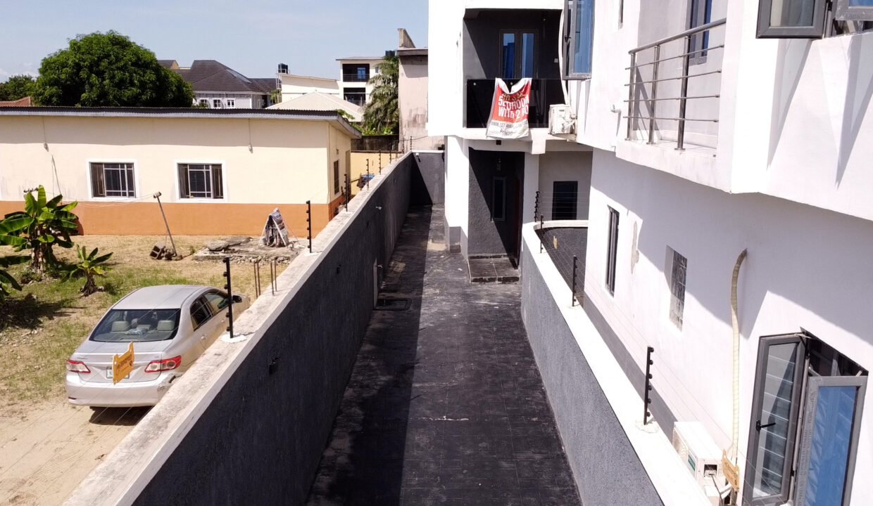 Sequence 04.00_00_40_29.Still003